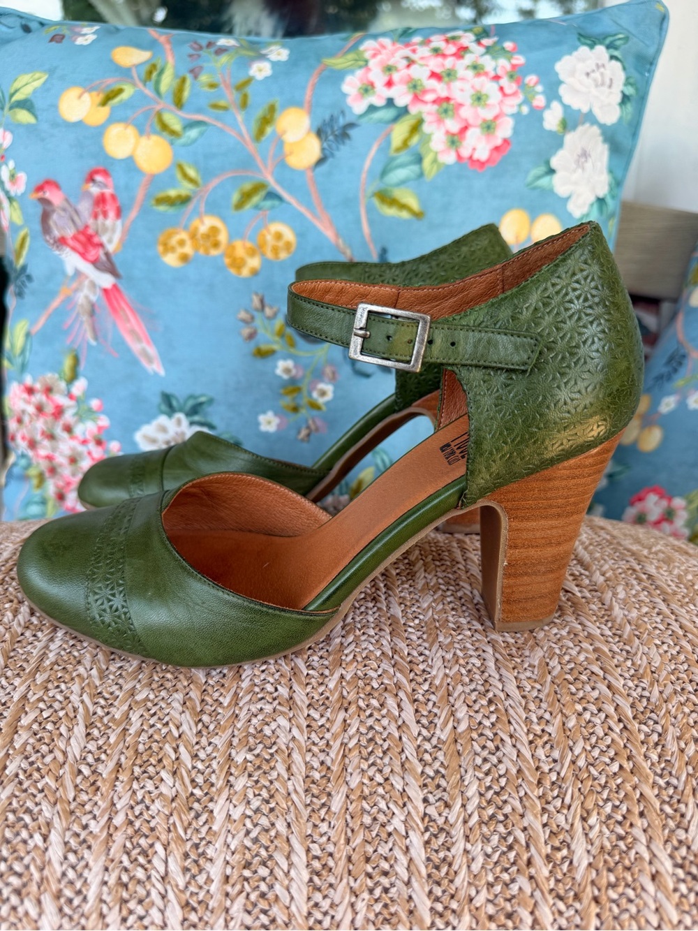 Miz Mooz Olive Green Leather Mary Jane Heels - Picture 3 of 6